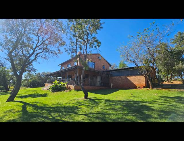 3 BEDROOM HOUSE FOR SALE IN SWARTRUGGENS